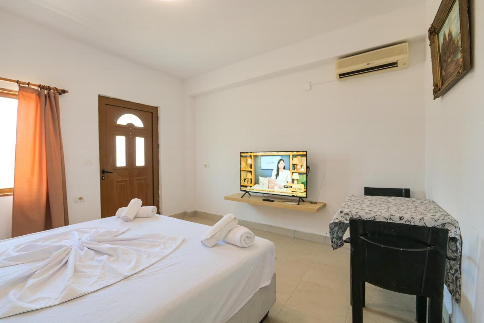 קסאמיל Garden Villa Lake Side & Glamping מראה חיצוני תמונה