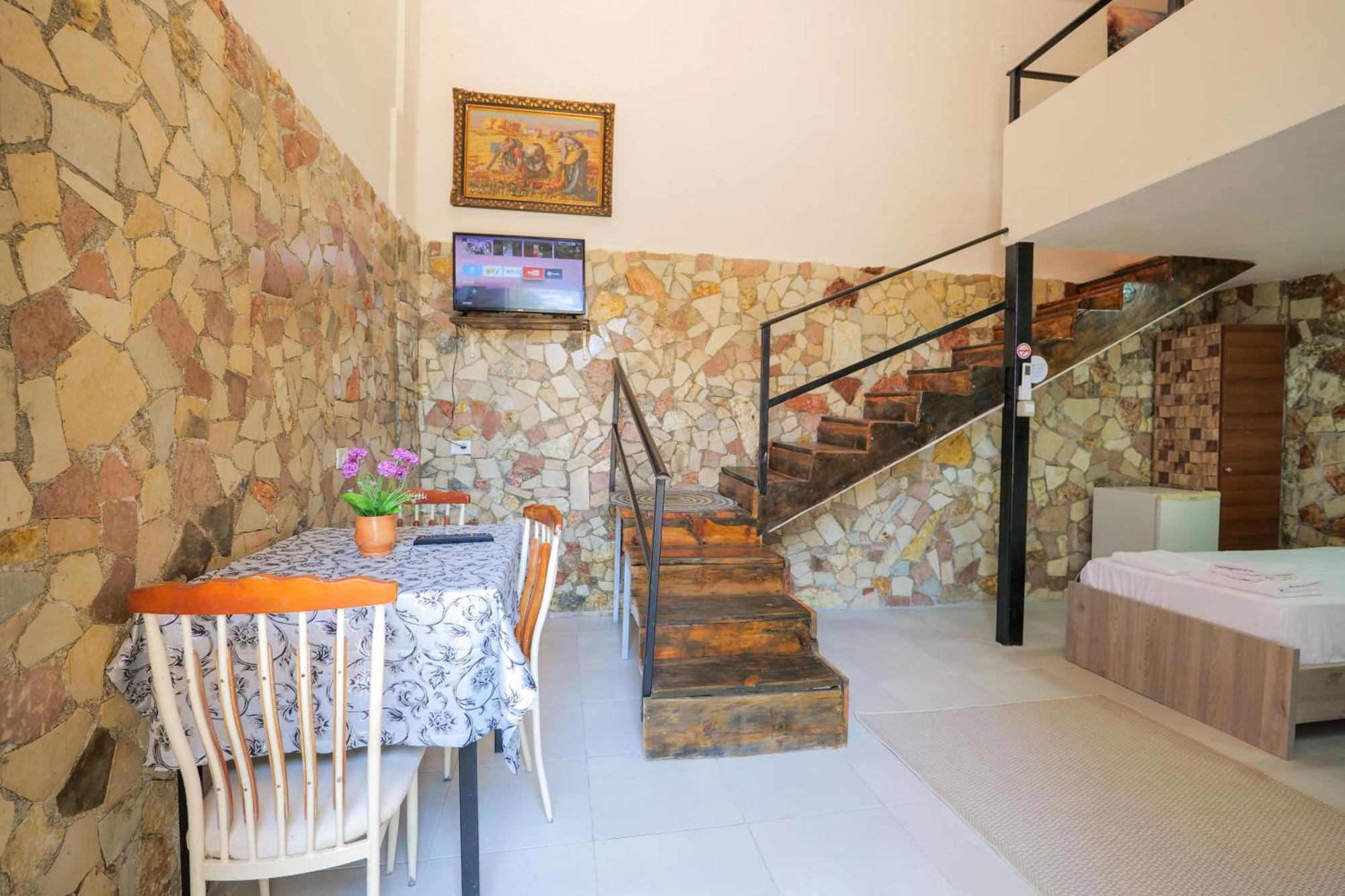 קסאמיל Garden Villa Lake Side & Glamping מראה חיצוני תמונה