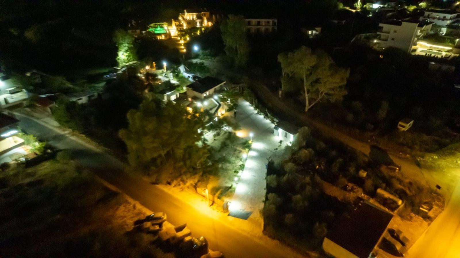 קסאמיל Garden Villa Lake Side & Glamping מראה חיצוני תמונה
