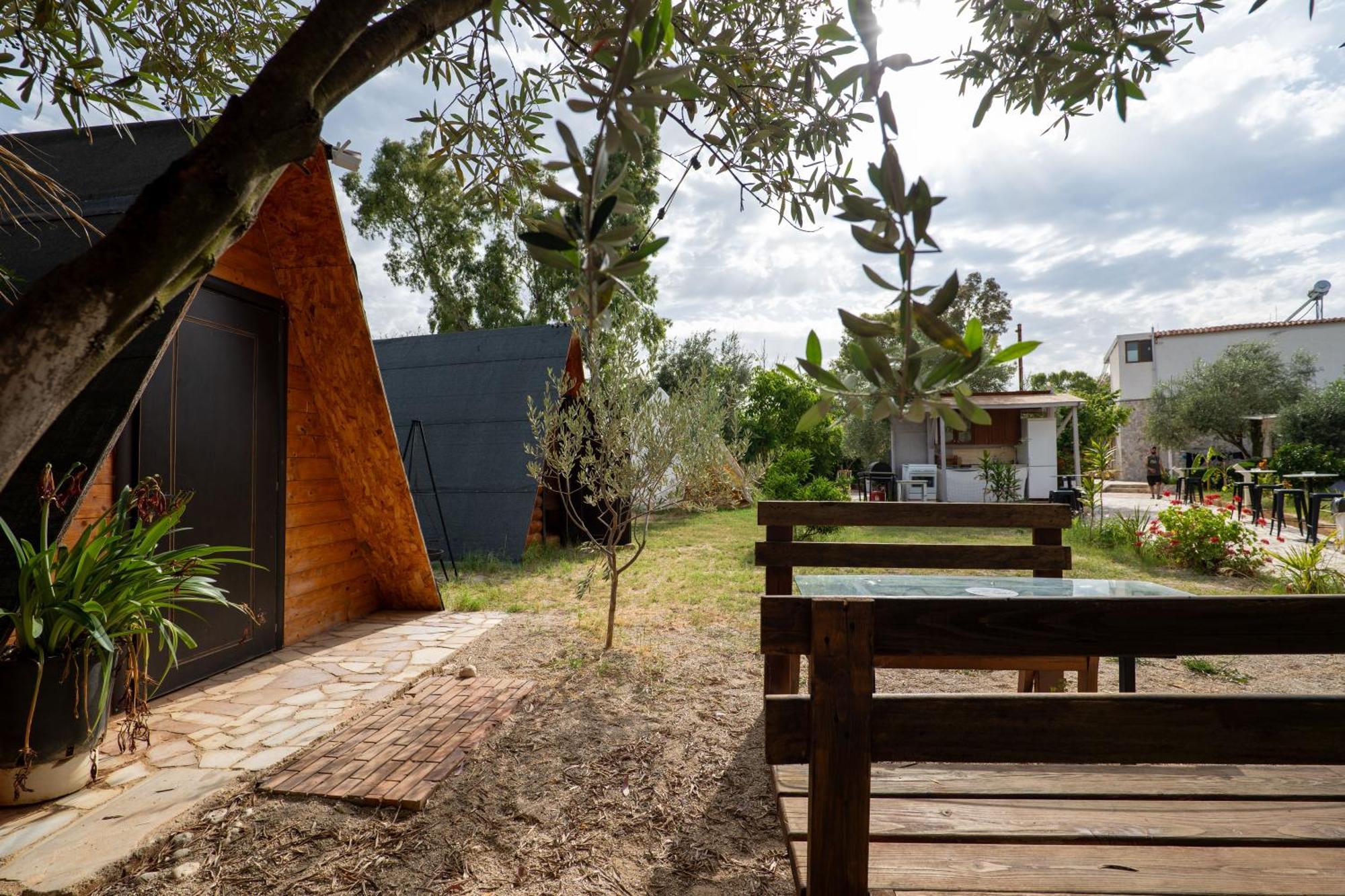 קסאמיל Garden Villa Lake Side & Glamping מראה חיצוני תמונה