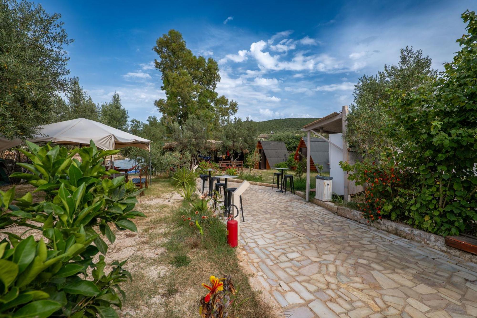 קסאמיל Garden Villa Lake Side & Glamping מראה חיצוני תמונה