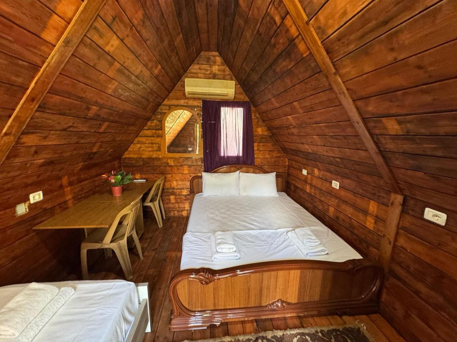 קסאמיל Garden Villa Lake Side & Glamping מראה חיצוני תמונה