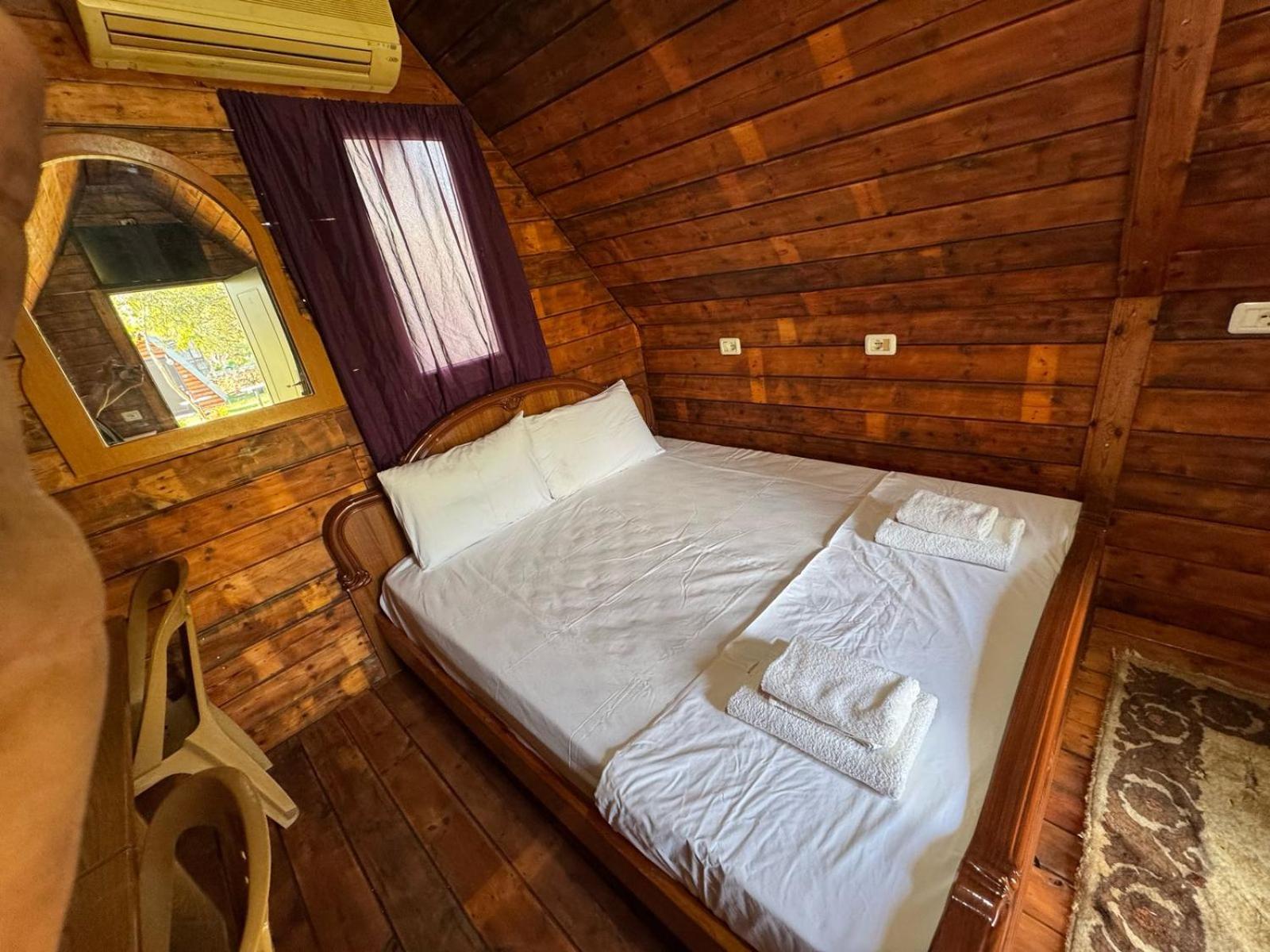 קסאמיל Garden Villa Lake Side & Glamping מראה חיצוני תמונה